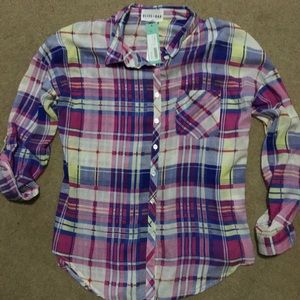 Olive + Oak plaid button up shirt